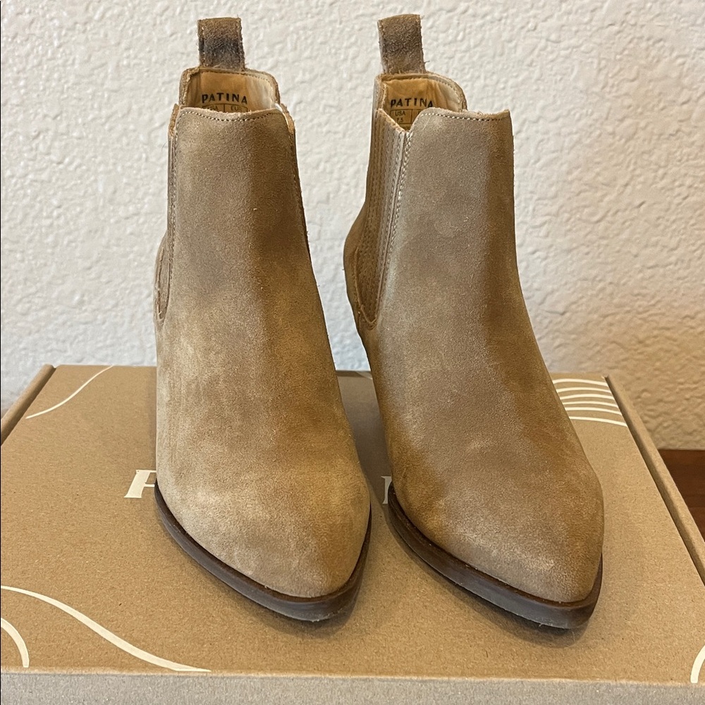 Patina / Portland Leather Dakota Western Boot - Taupe- Size 7.5
